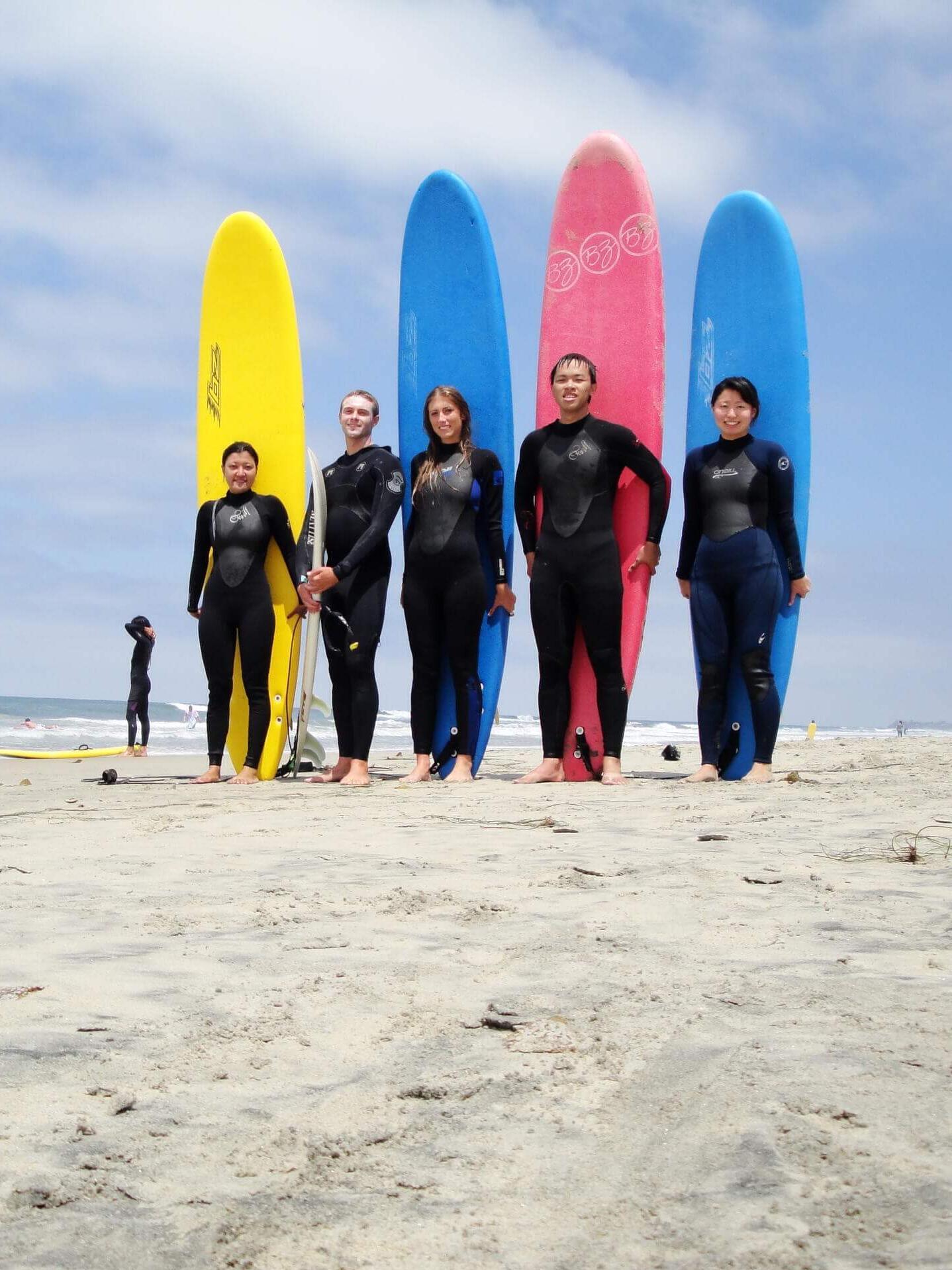 Surf Kurs an den Stränden San Diegos