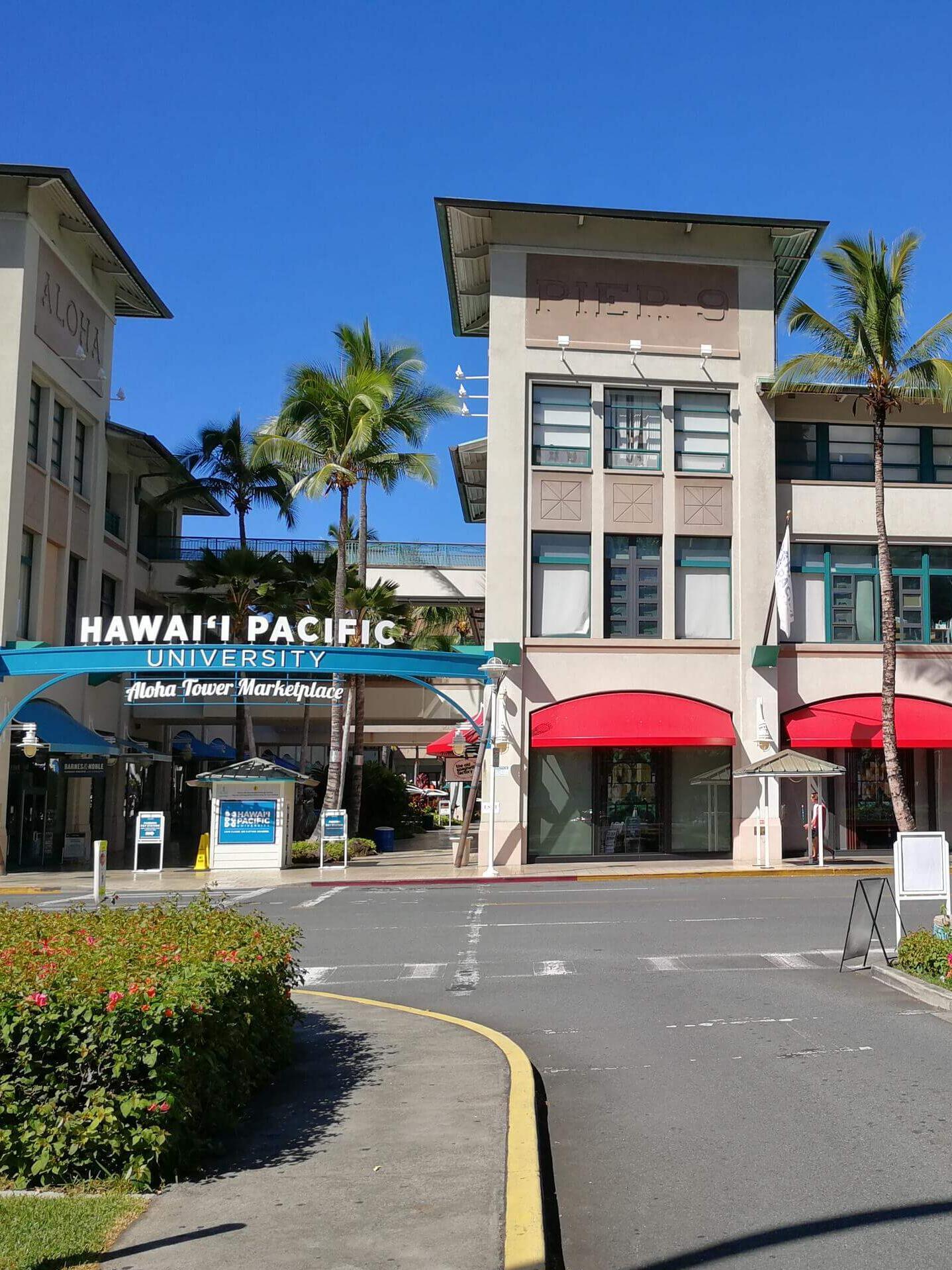 Aloha Tower: Marketplace der Hawaii Pacific University